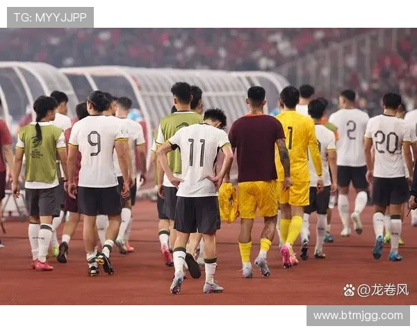 武汉足球队在世界杯预选赛中的默契配合与战术分析